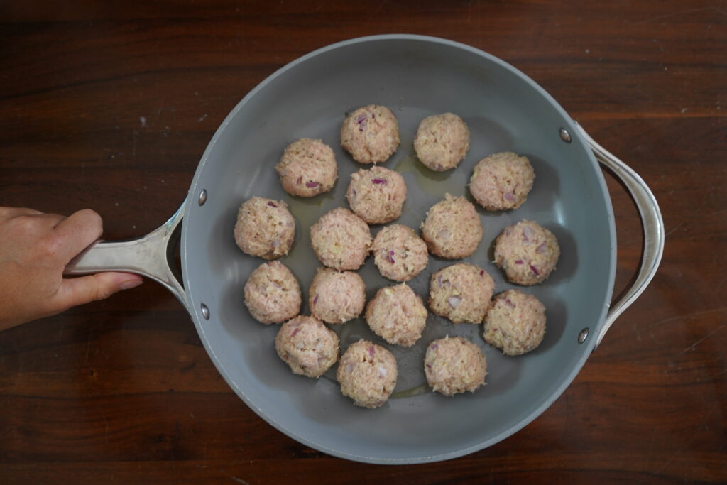 Ground chicken meatballs for crockpot recipe