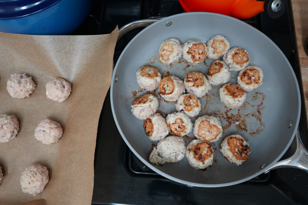 Ground chicken meatballs for crockpot recipe