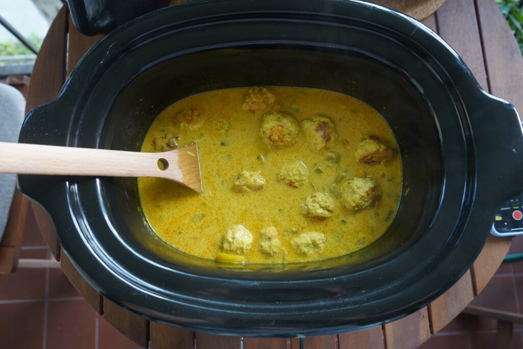 meatballs and curry for the crockpot recipe