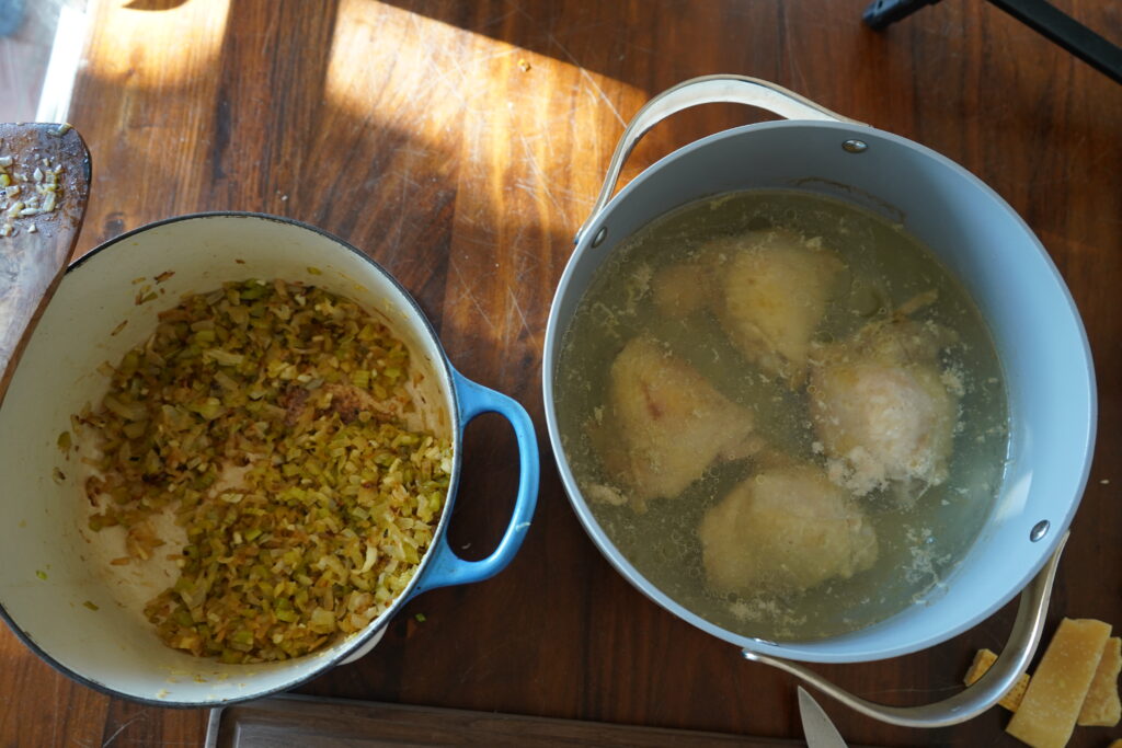 a pot of boiled chicken thighs