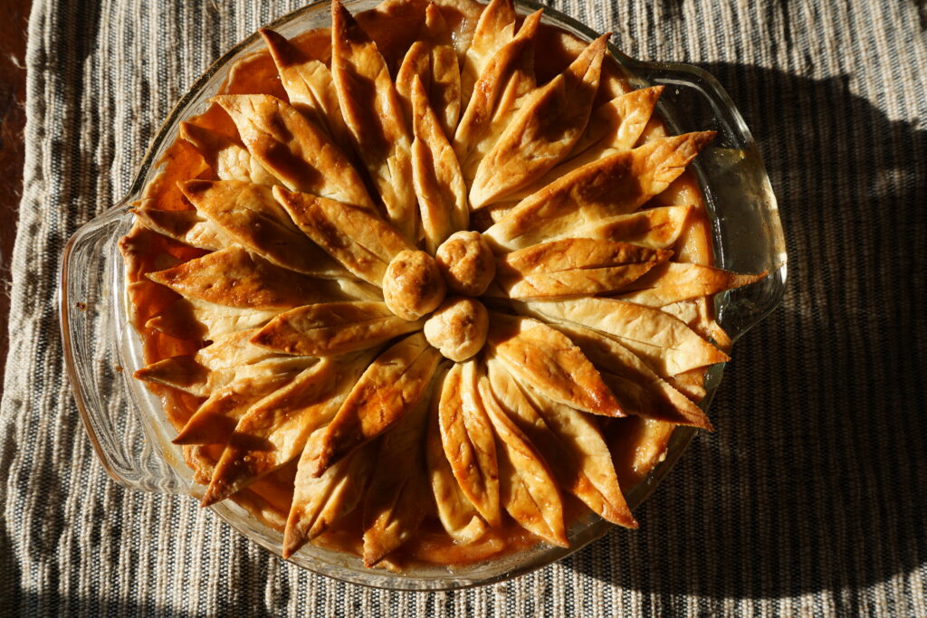 a golden cooked apple pie